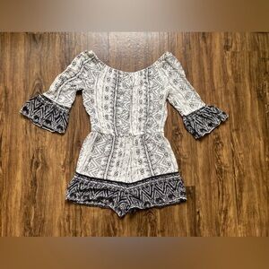 Mudd Black and White Patterned Romper